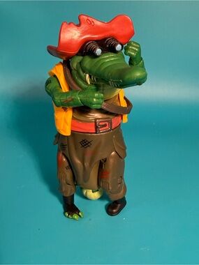 TMNT Mutant Mayhem Leatherhead Figure